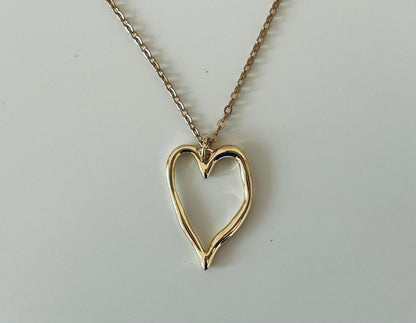 The Scarlett Necklace