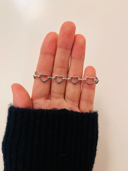 Silver Heart Bracelet 🎱🩶